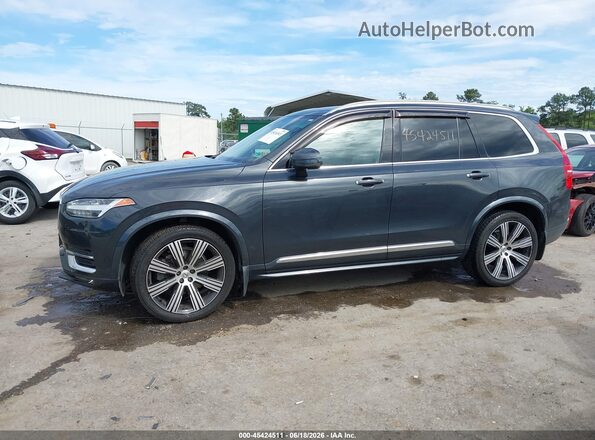 YV4A22PL3N1787454 2022 VOLVO XC90 Gray 360 interior view