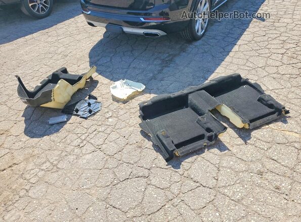 YV4A22PL4G1000675 2016 VOLVO XC90 Черный Вид наклейки с VIN-кодом