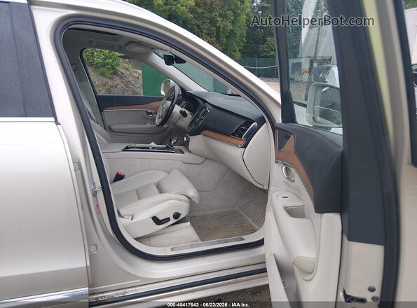 YV4A22PL5G1020725 2016 VOLVO XC90 Beige Front interior view