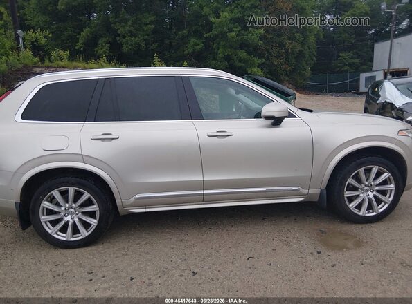 YV4A22PL5G1020725 2016 VOLVO XC90 Beige Rear interior view