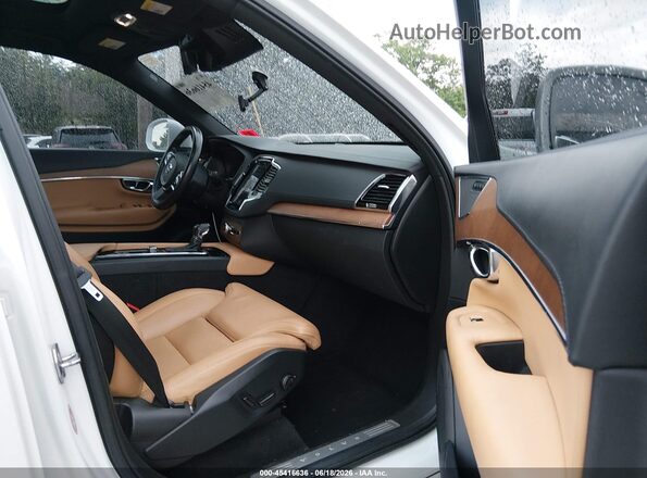 YV4A22PL5G1061193 2016 VOLVO XC90 White Вид салону спереду