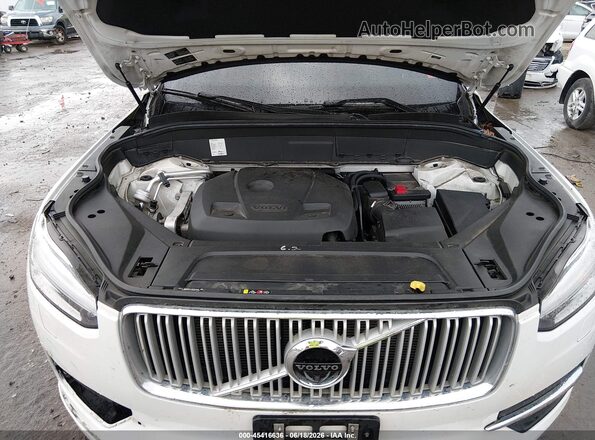 YV4A22PL5G1061193 2016 VOLVO XC90 White Вид ззаду