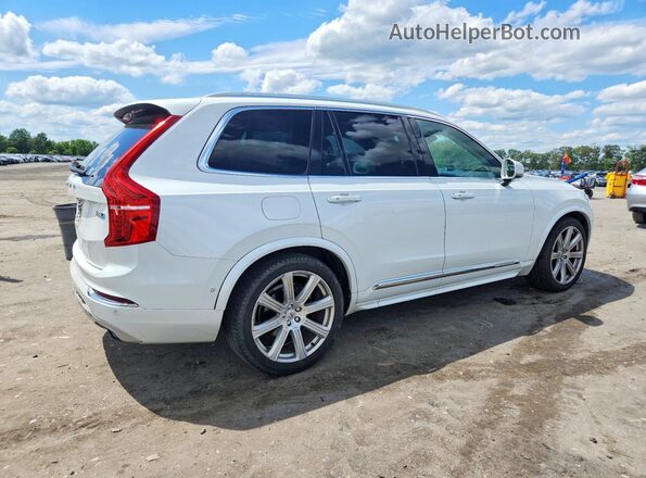 YV4A22PL5H1167404 2017 VOLVO XC90 White Rear right