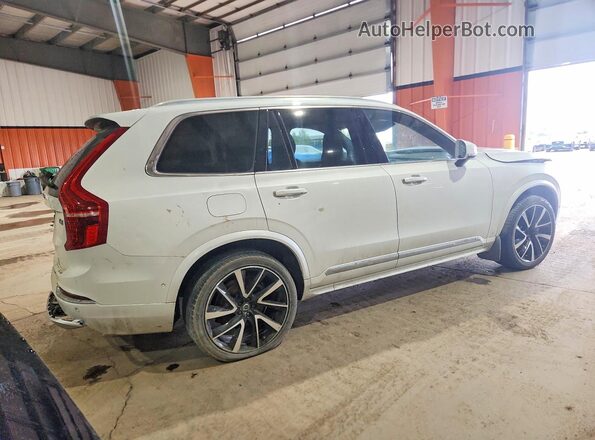 YV4A22PL5K1502975 2019 VOLVO XC90 White Rear right