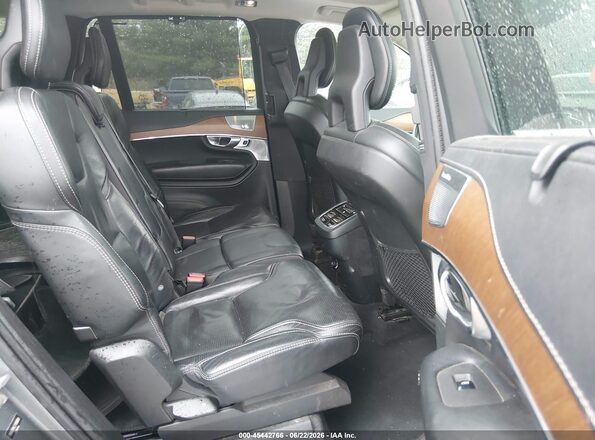 YV4A22PL7J1350020 2018 VOLVO XC90 Gray Widok naklejki z numerem VIN