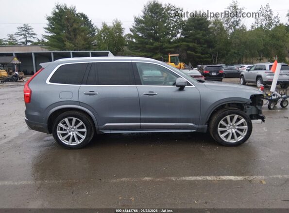 YV4A22PL7J1350020 2018 VOLVO XC90 Gray Widok wnętrza z tyłu