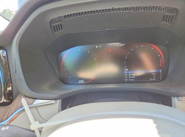 YV4A22RKXM1777054 2021 VOLVO XC60 White Instrument cluster view