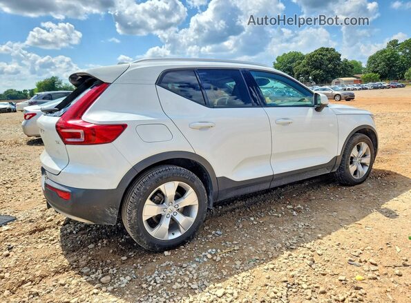 YV4AC2HK2L2209260 2020 VOLVO XC40 Белый Задняя правая четверть