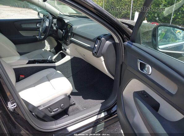 YV4AC2HL7L2318807 2020 VOLVO XC40 Black Սալոնի դիմացի տեսք