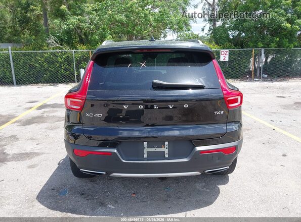YV4AC2HL7L2318807 2020 VOLVO XC40 Black 