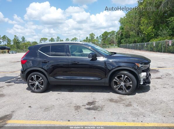 YV4AC2HL7L2318807 2020 VOLVO XC40 Black Սալոնի 360 աստիճան տեսք