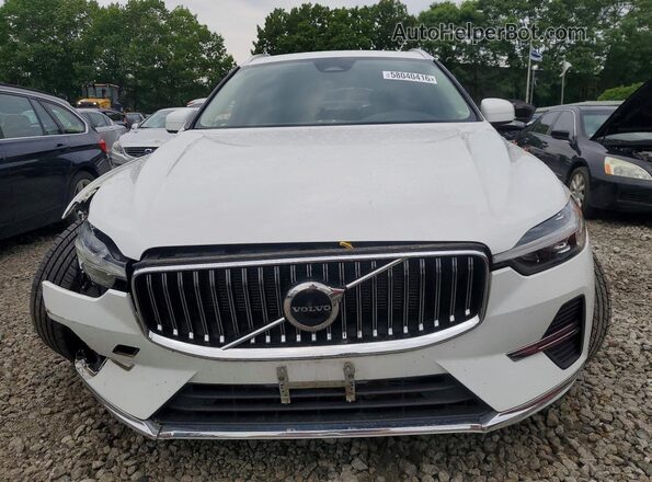 YV4BR0DZ1N1997306 2022 VOLVO XC60 White 