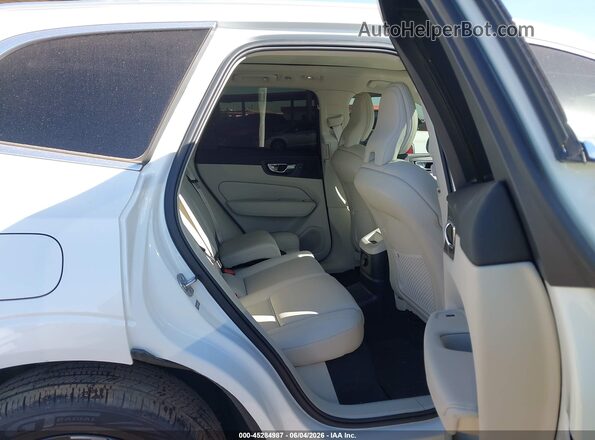 YV4BR0DZ8N1997660 2022 VOLVO XC60 RECHARGE PLUG-IN HYBRID Белый Вид наклейки с VIN-кодом