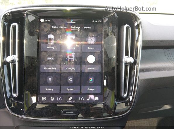 YV4ED3GM4P2048309 2023 VOLVO C40 RECHARGE PURE ELECTRIC Green 