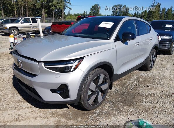 YV4ED3GM5P2045581 2023 VOLVO C40 RECHARGE PURE ELECTRIC Silver Առջևի ձախ երեք քառորդ տեսարան