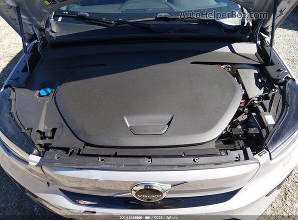 YV4ED3GM5P2045581 2023 VOLVO C40 RECHARGE PURE ELECTRIC Silver Հետևի տեսք