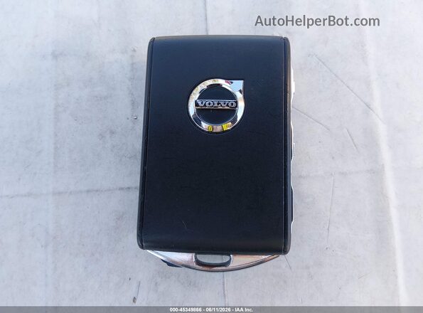YV4ED3GM5P2045581 2023 VOLVO C40 RECHARGE PURE ELECTRIC Silver Առջևի վահանակի տեսք
