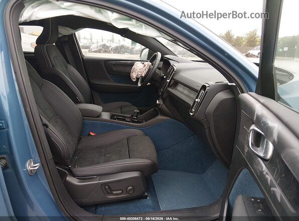 YV4ED3GM9P2049682 2023 VOLVO C40 RECHARGE PURE ELECTRIC Синий Вид салона спереди