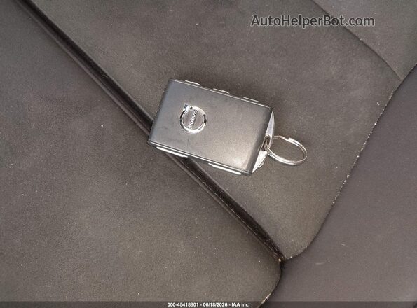 YV4ED3GMXP2056740 2023 VOLVO C40 RECHARGE PURE ELECTRIC Gray Առջևի վահանակի տեսք