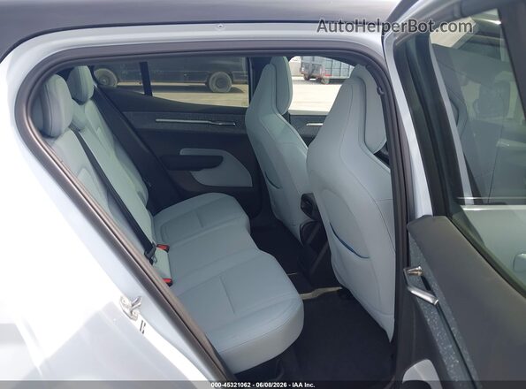 YV4EK3ZL8T2618851 2026 VOLVO EX30 White VIN კოდის სტიკერის ხედი