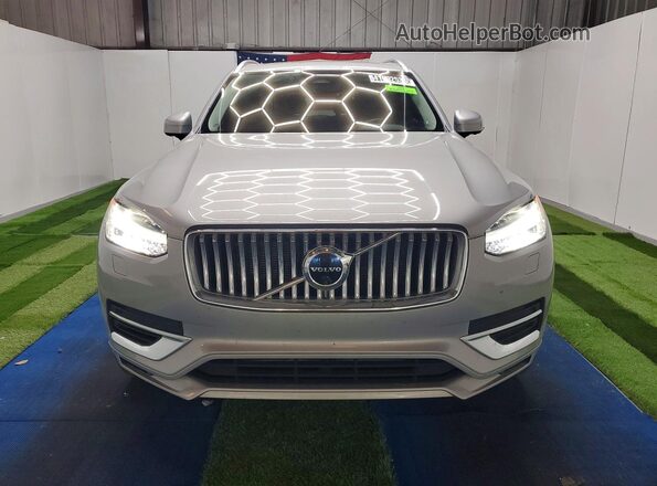 YV4H600N1P1937082 2023 VOLVO XC90 Silver Դիմացի տեսք