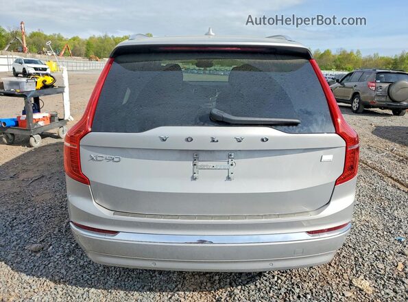 YV4H600NXP1967763 2023 VOLVO XC90 Серебряный Вид сзади