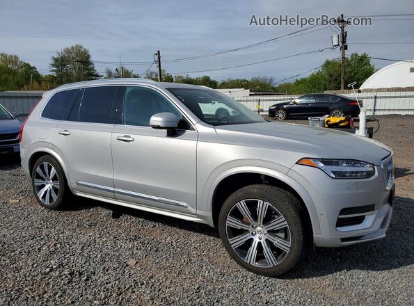 YV4H600NXP1967763 2023 VOLVO XC90 Серебряный Передняя правая четверть