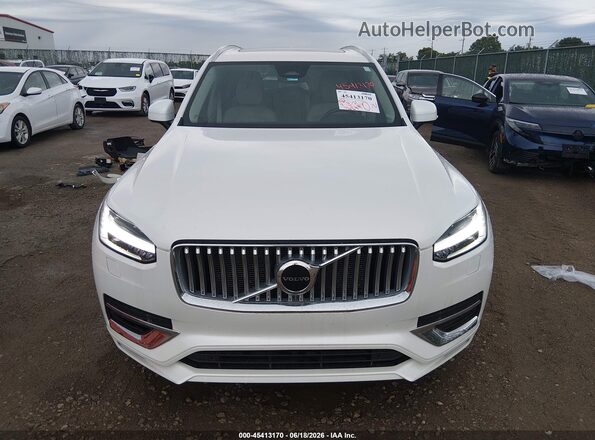 YV4H60CK5R1153900 2024 VOLVO XC90 RECHARGE PLUG-IN HYBRID White Widok zestawu wskaźników