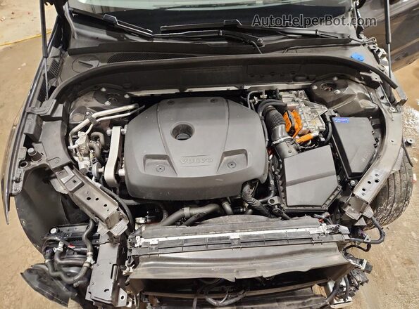 YV4H60DM1R1723956 2024 VOLVO XC60 Gray Vista del compartimento del motor