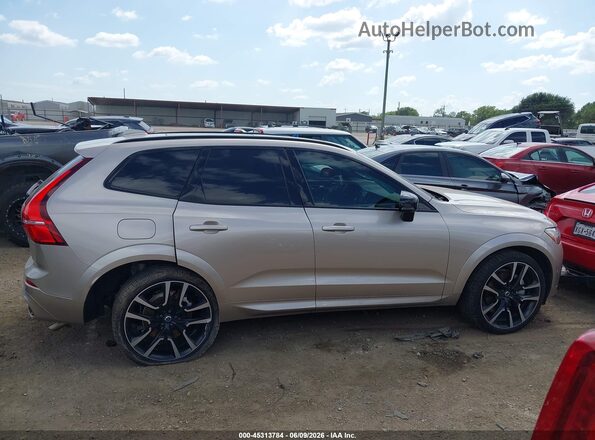 YV4H60DM2R1711900 2024 VOLVO XC60 RECHARGE PLUG-IN HYBRID Beige Rear interior view