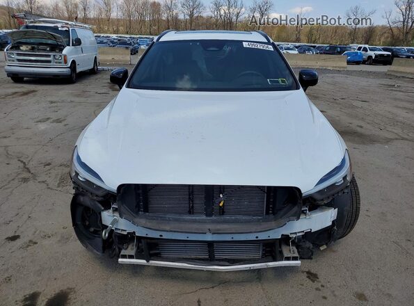 YV4H60DM9N1042065 2022 VOLVO XC60 White 