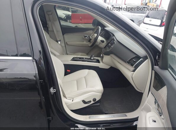 YV4H60JE8S1301041 2025 VOLVO XC90 PLUG-IN HYBRID Black წინა სალონის ხედი