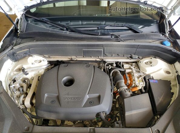 YV4H60LF7R1205742 2024 VOLVO XC90 White Widok komory silnika