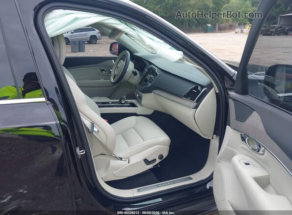 YV4H60PE2S1307005 2025 VOLVO XC90 PLUG-IN HYBRID Black Vista interior delantera