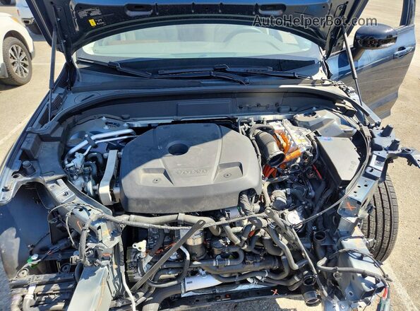 YV4H60RC6S1070319 2025 VOLVO XC60 Blue Engine compartment view