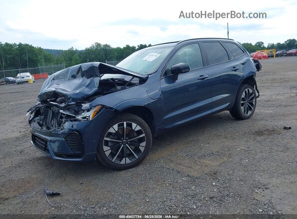 YV4H60RC9T1432953 2026 VOLVO XC60 PLUG-IN HYBRID Dark Blue Առջևի ձախ երեք քառորդ տեսարան