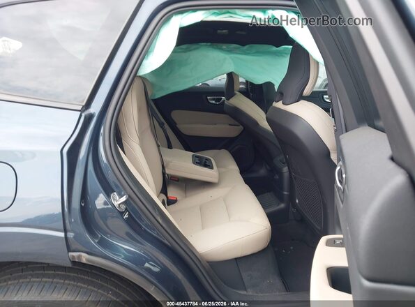 YV4H60RC9T1432953 2026 VOLVO XC60 PLUG-IN HYBRID Dark Blue VIN կոդի պիտակի տեսք
