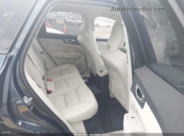 YV4H60RCXS1104424 2025 VOLVO XC60 PLUG-IN HYBRID Blue Vista de la etiqueta del VIN