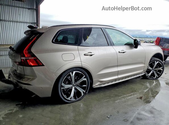 YV4H60RM2S1067619 2025 VOLVO XC60 Tan უკანა მარჯვენა