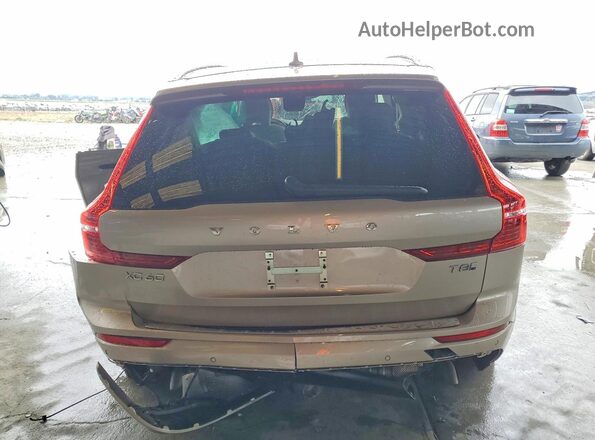 YV4H60RM2S1067619 2025 VOLVO XC60 Tan უკანა ხედი