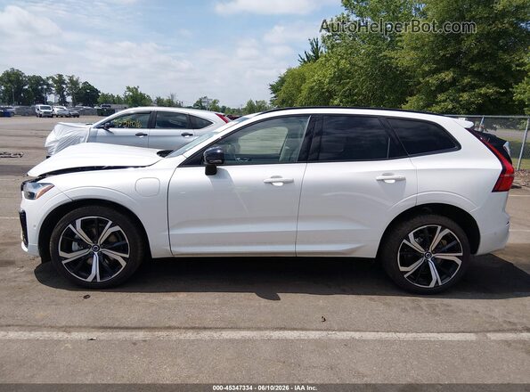 YV4H60RM2S1073694 2025 VOLVO XC60 PLUG-IN HYBRID White სალონის 360-გრადუსიანი ხედი