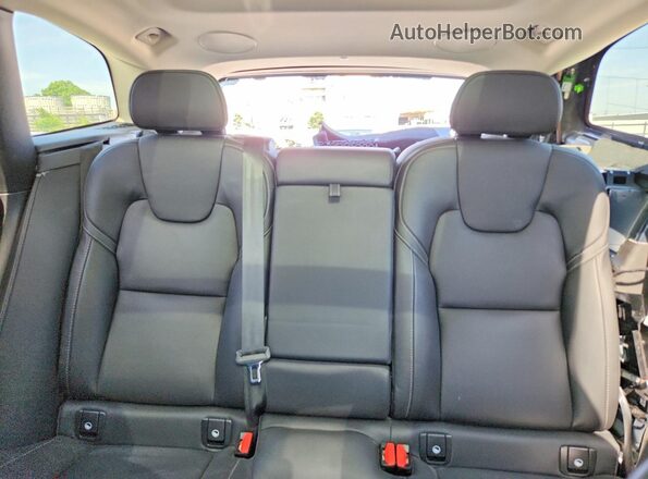 YV4L12DA9P1345716 2023 VOLVO XC60 Blue Rear seats view