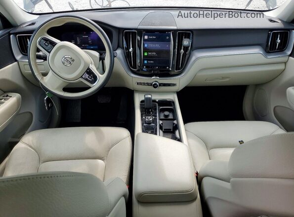 YV4L12DV2P1218504 2023 VOLVO XC60 Black Առջևի վահանակի տեսք