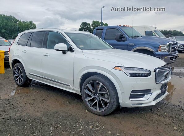 YV4L12PN4P1950760 2023 VOLVO XC90 Silver Przód prawy