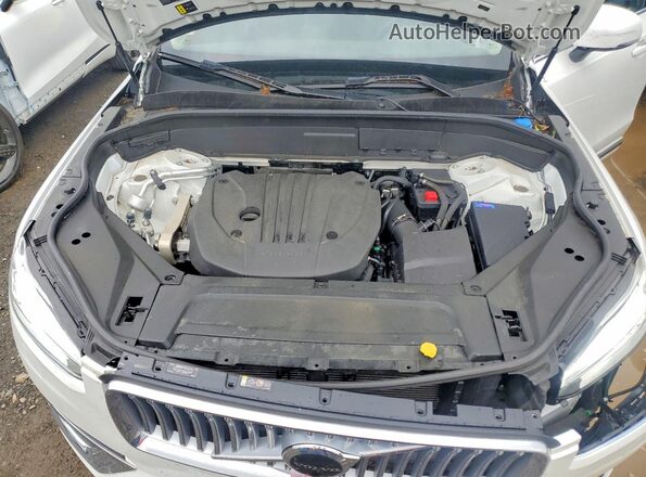 YV4L12PN4P1950760 2023 VOLVO XC90 Silver Widok komory silnika