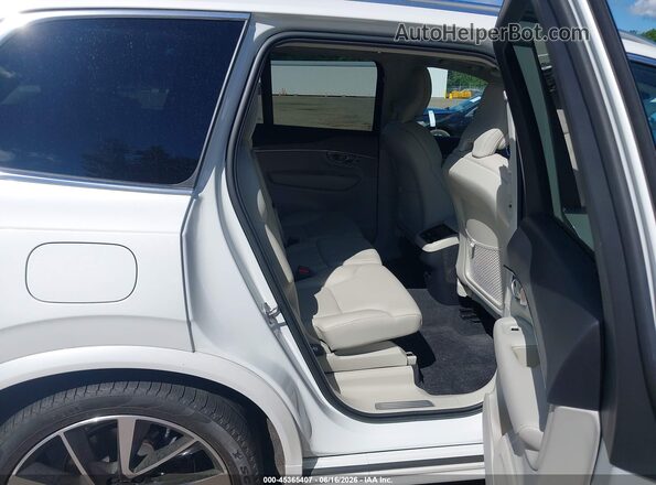 YV4L12PN6P1992248 2023 VOLVO XC90 White Widok naklejki z numerem VIN