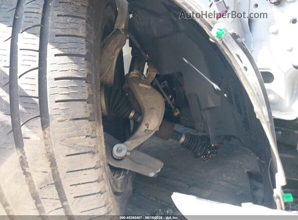 YV4L12PN6P1992248 2023 VOLVO XC90 White Widok z przodu