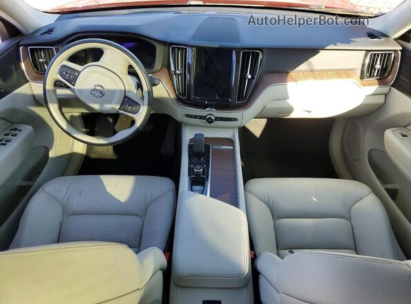 YV4L12RK2N1091927 2022 VOLVO XC60 Red Առջևի վահանակի տեսք