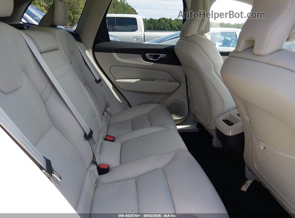 YV4L12RK3N1946957 2022 VOLVO XC60 Коричневый Вид наклейки с VIN-кодом