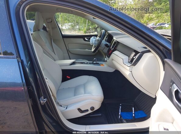 YV4L12RL8R1840860 2024 VOLVO XC60 Navy Vista interior delantera